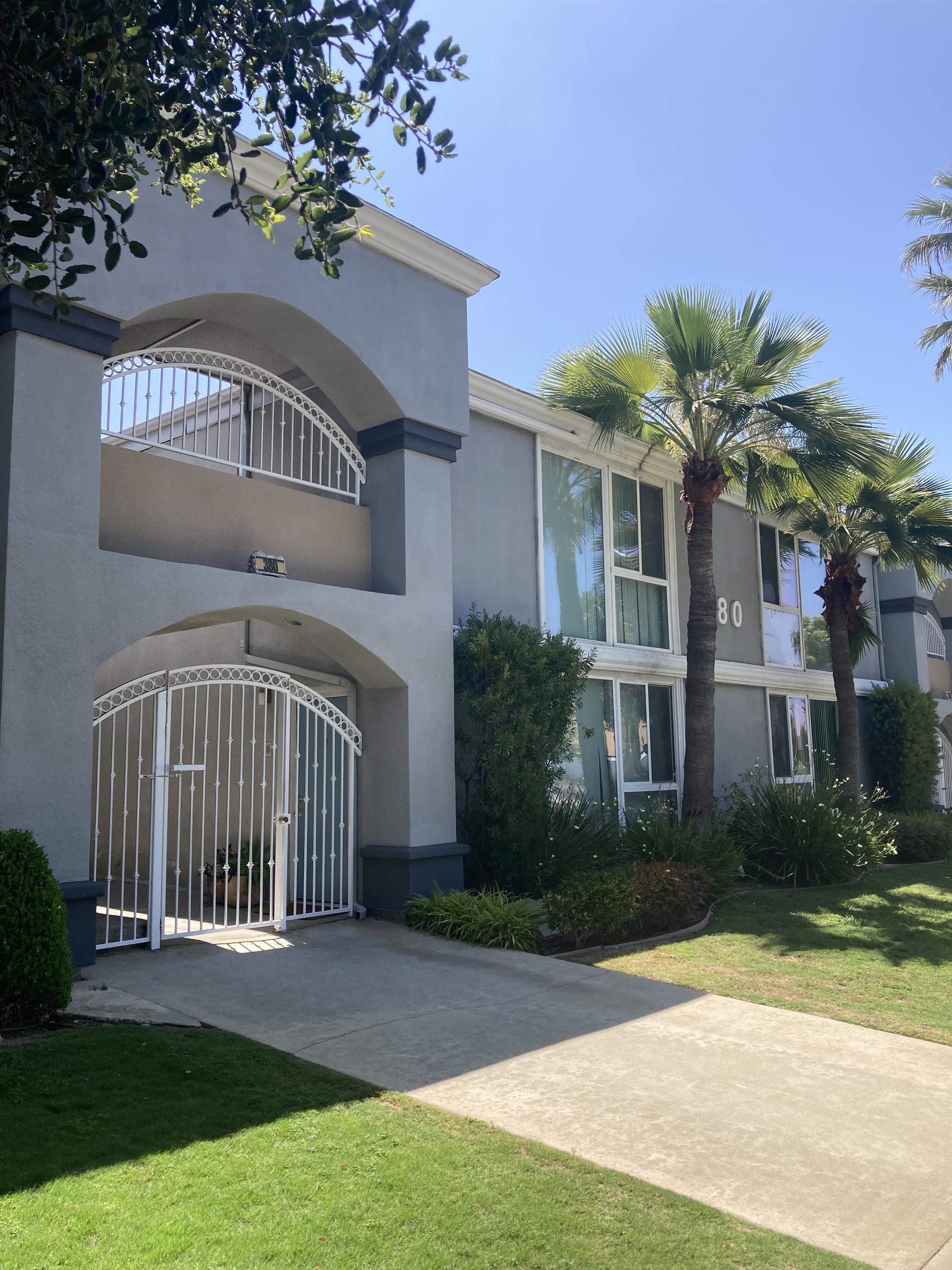 380 S Mentor Ave - 4